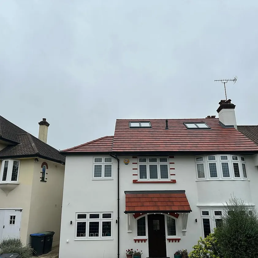 A two storey side and rear ground floor extension and loft conversion with full internal refurbishment with structural alterations in North London.